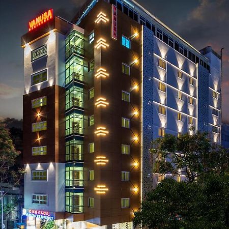 Vanusa Residency Bangalore Dış mekan fotoğraf