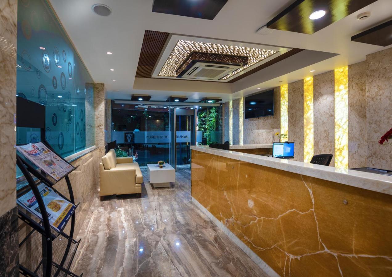 Vanusa Residency Bangalore Dış mekan fotoğraf
